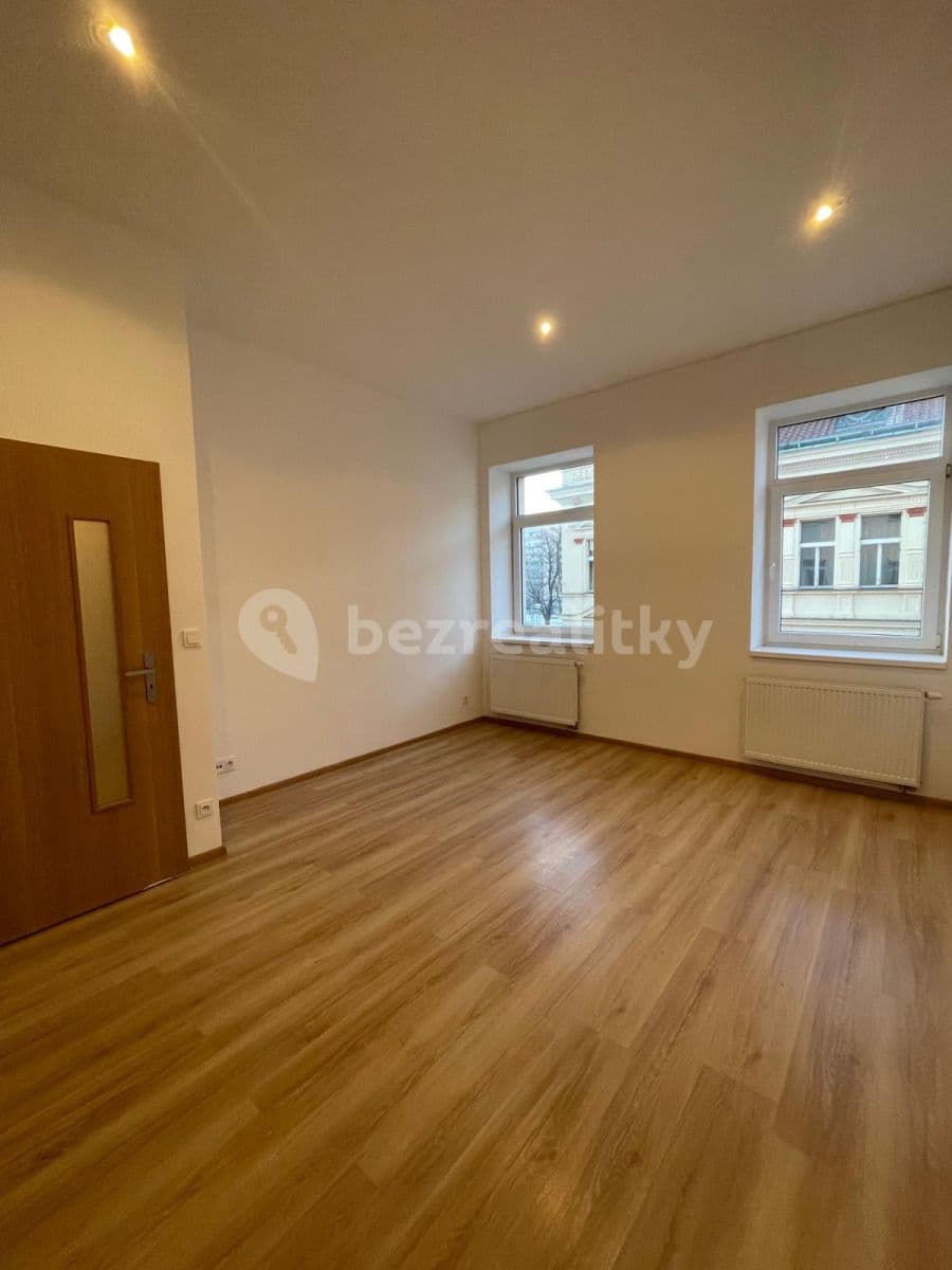 Prenájom bytu 2-izbový 62 m², Vašatova, Kladno, Středočeský kraj Prenájom bytu 2-izbový 62 m², Vašatova, Kladno, Středočeský kraj