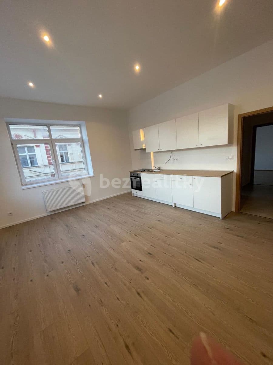 Prenájom bytu 2-izbový 62 m², Vašatova, Kladno, Středočeský kraj Prenájom bytu 2-izbový 62 m², Vašatova, Kladno, Středočeský kraj