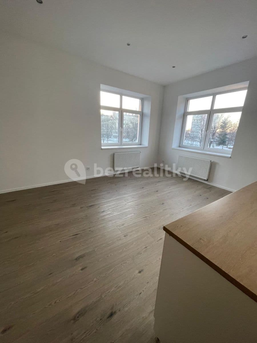Prenájom bytu 2-izbový 62 m², Vašatova, Kladno, Středočeský kraj Prenájom bytu 2-izbový 62 m², Vašatova, Kladno, Středočeský kraj