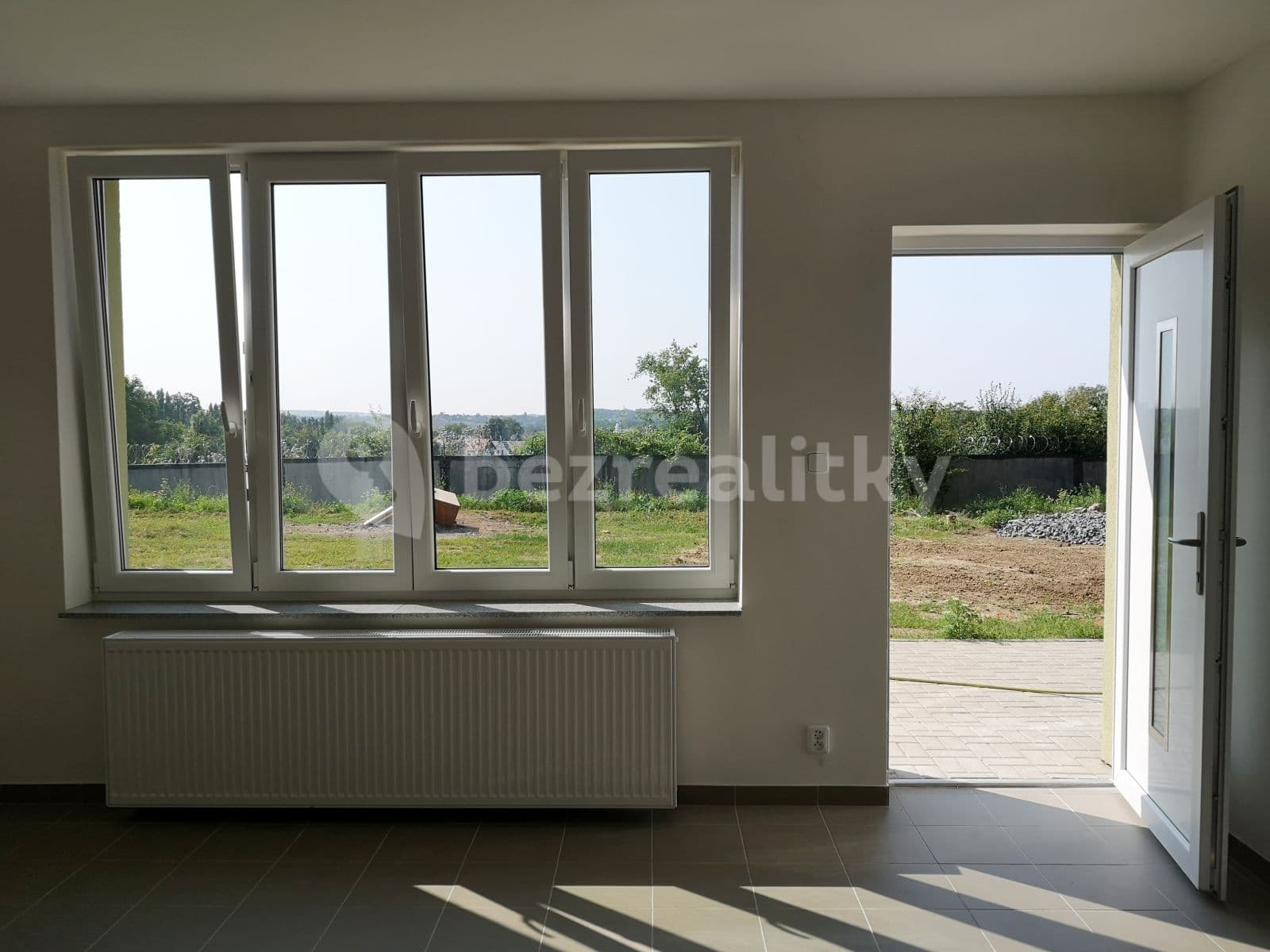 Prenájom bytu 1-izbový 30 m², Dolní Kasárna, Klecany, Středočeský kraj Prenájom bytu 1-izbový 30 m², Dolní Kasárna, Klecany, Středočeský kraj