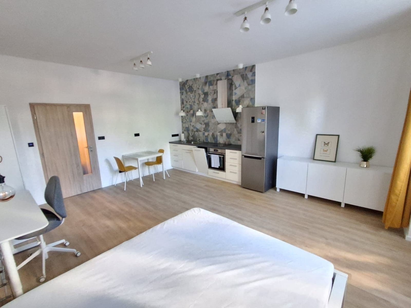 Prenájom bytu 1-izbový 35 m², Fibichova, Praha, Praha Prenájom bytu 1-izbový 35 m², Fibichova, Praha, Praha