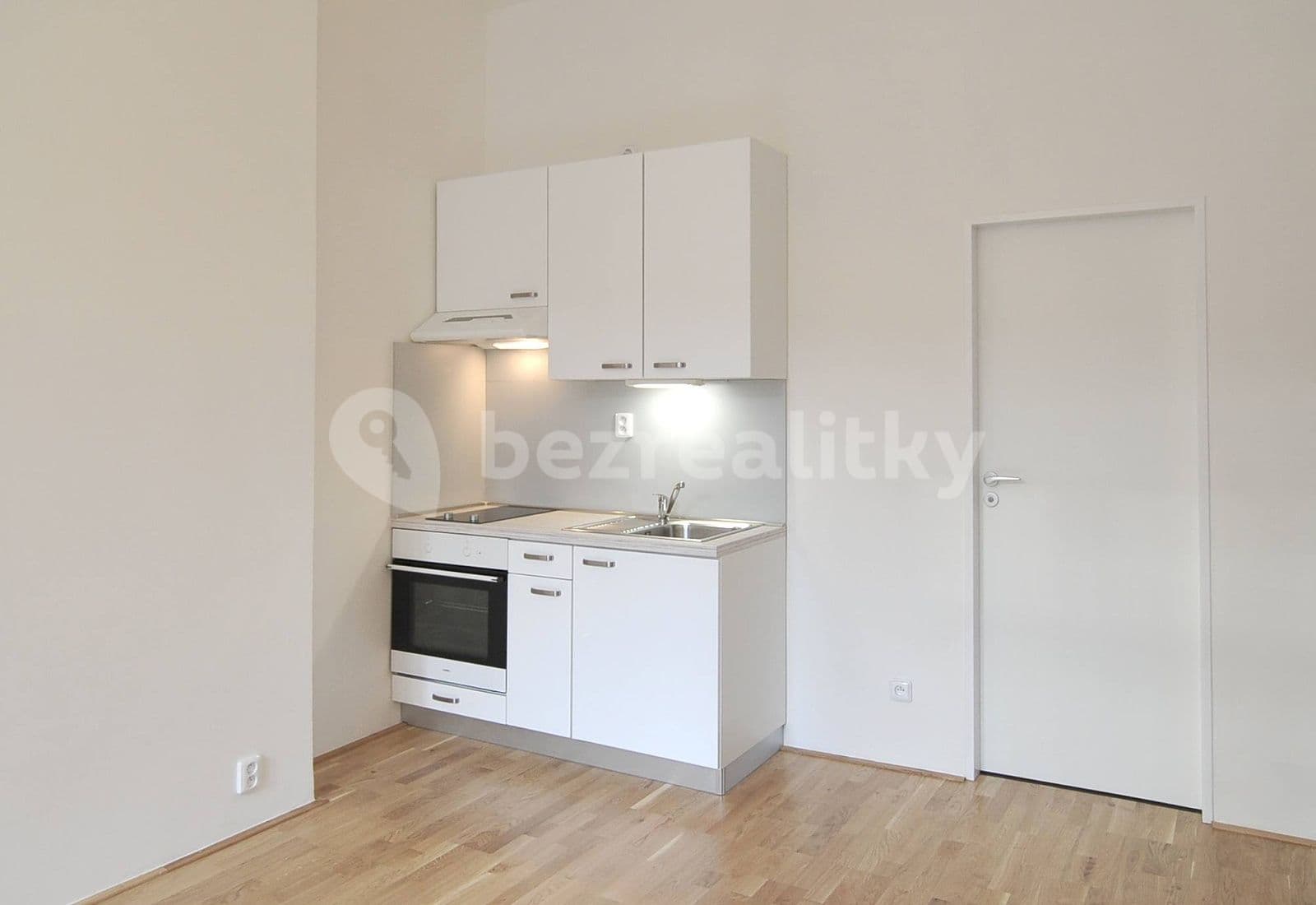 Prenájom bytu 1-izbový 26 m², Přístavní, Praha, Praha Prenájom bytu 1-izbový 26 m², Přístavní, Praha, Praha