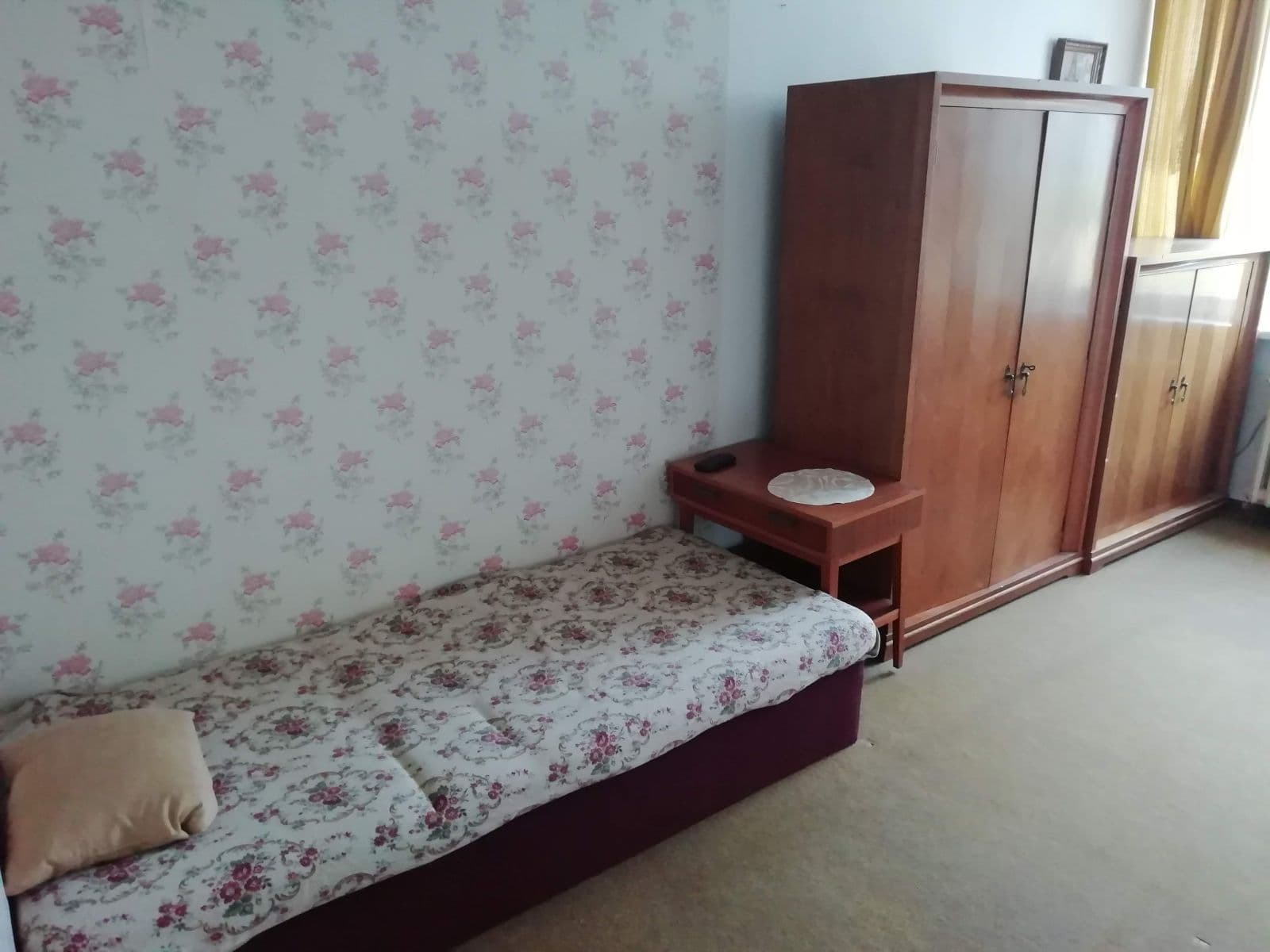 Prenájom domu 20 m², pozemok 30 m², Eledrova, Praha, Praha Prenájom domu 20 m², pozemok 30 m², Eledrova, Praha, Praha
