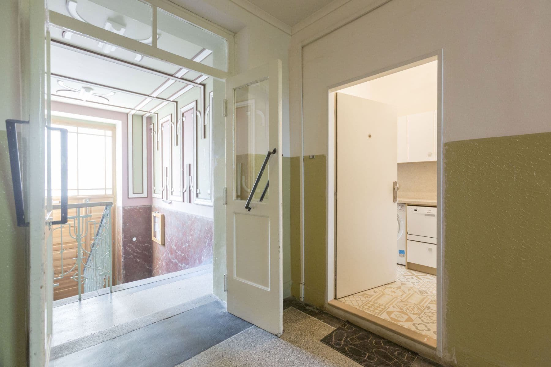 Prenájom bytu 1-izbový 20 m², Čestmírova, Praha, Praha Prenájom bytu 1-izbový 20 m², Čestmírova, Praha, Praha