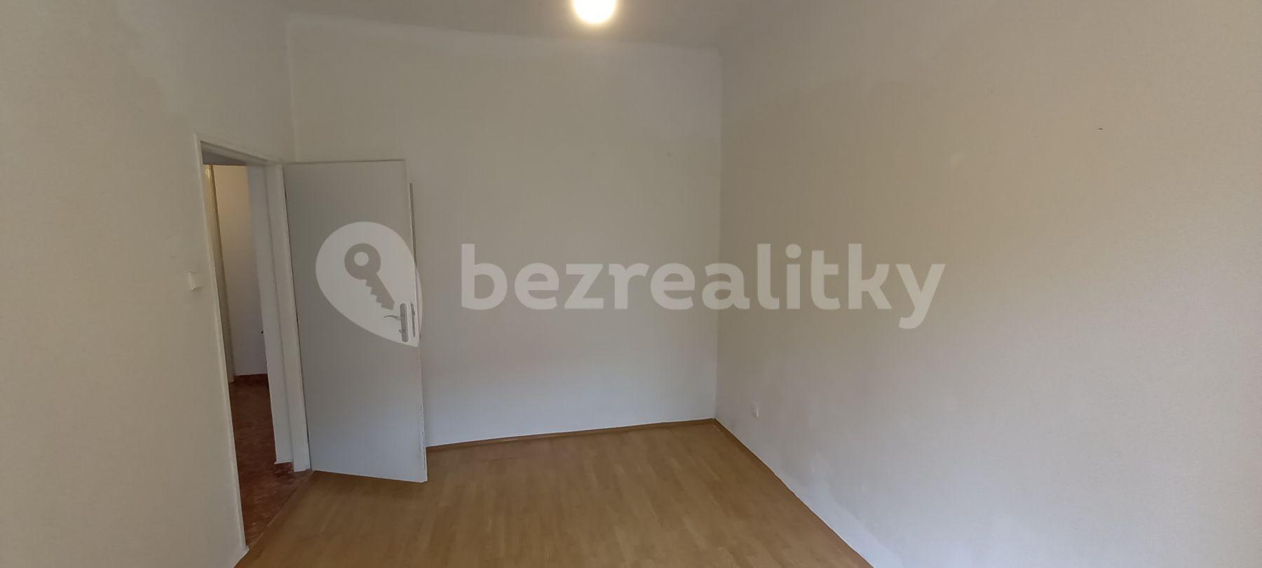 Prenájom bytu 3-izbový 73 m², Korunní, Praha, Praha