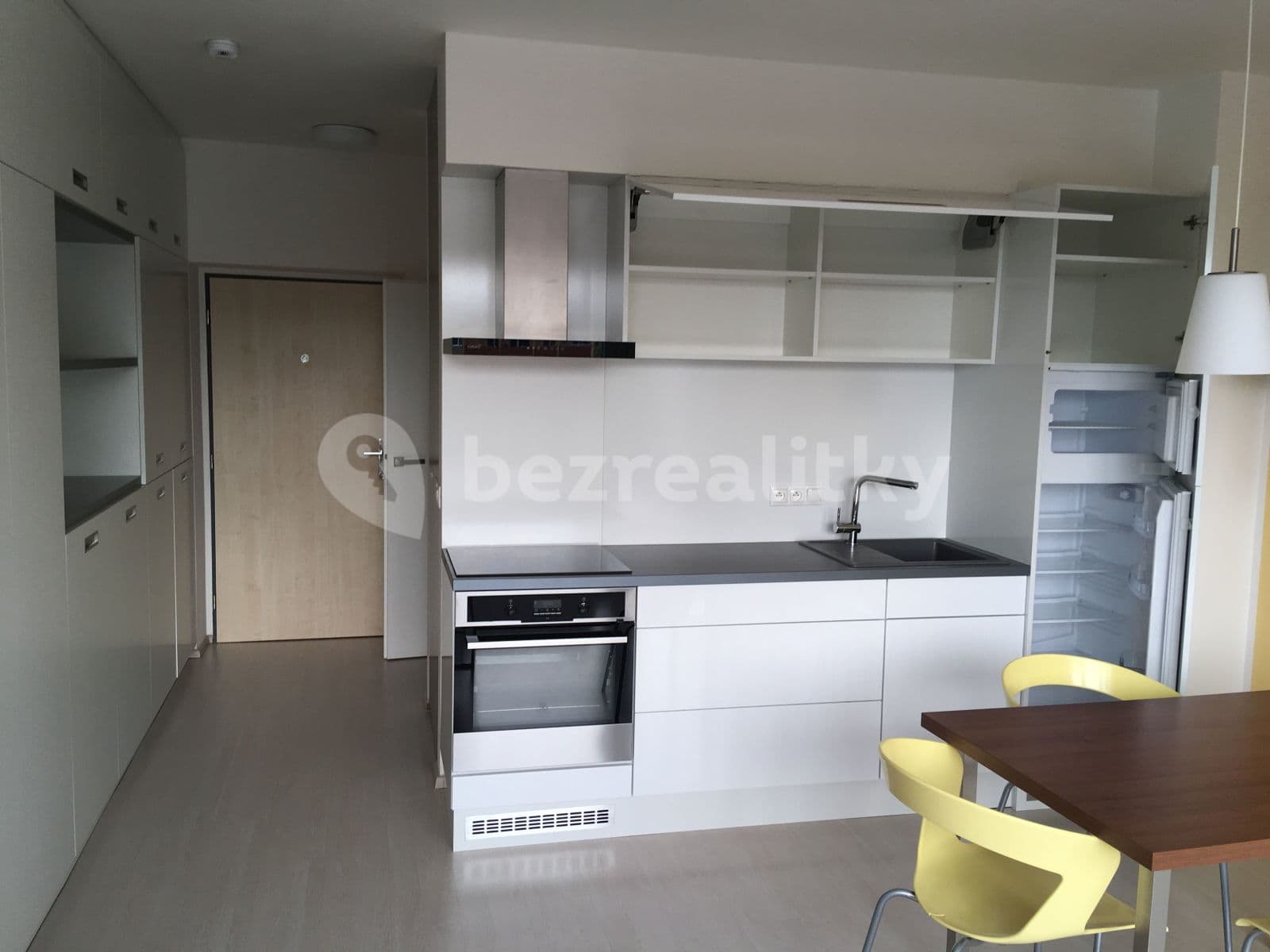 Prenájom bytu 1-izbový 30 m², Fantova, Brno, Jihomoravský kraj Prenájom bytu 1-izbový 30 m², Fantova, Brno, Jihomoravský kraj