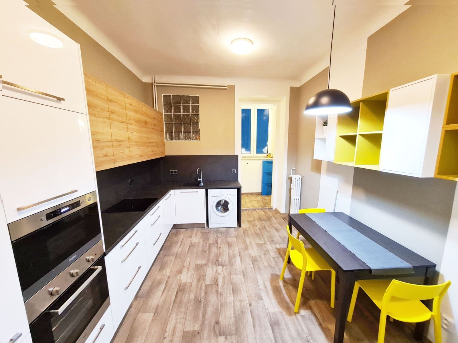 Prenájom bytu 1-izbový 36 m², Palackého třída, Brno, Jihomoravský kraj Prenájom bytu 1-izbový 36 m², Palackého třída, Brno, Jihomoravský kraj