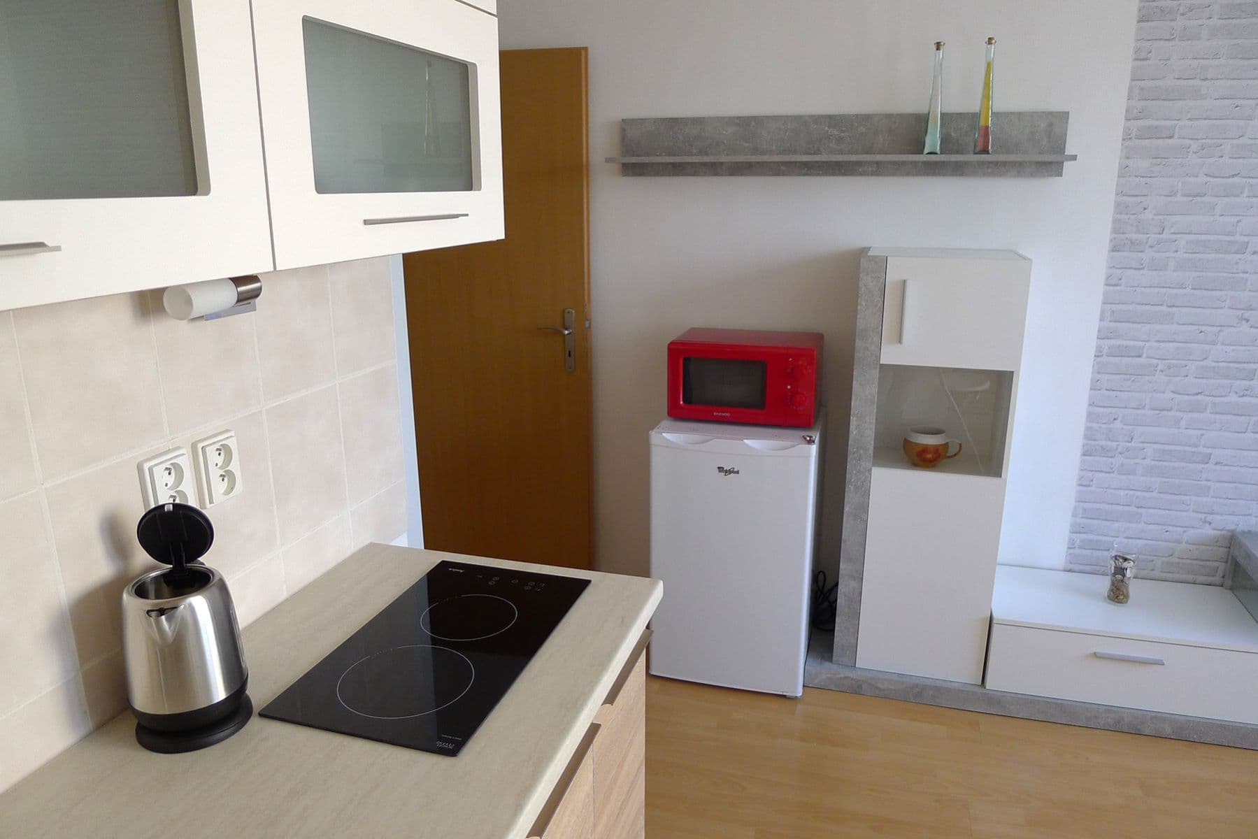Prenájom bytu 1-izbový 24 m², třída Generála Píky, Brno, Jihomoravský kraj Prenájom bytu 1-izbový 24 m², třída Generála Píky, Brno, Jihomoravský kraj