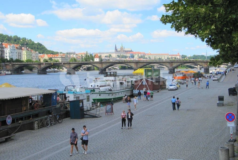 Prenájom bytu 1-izbový 20 m², Plavecká, Praha, Praha Prenájom bytu 1-izbový 20 m², Plavecká, Praha, Praha