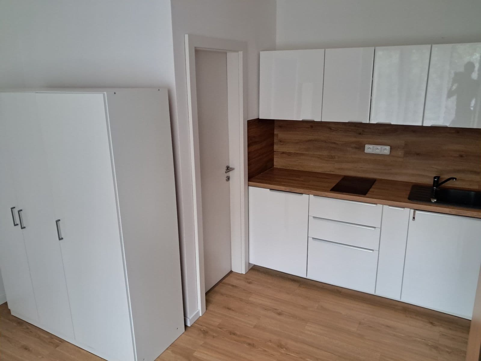 Prenájom bytu 1-izbový 22 m², Pod Kesnerkou, Praha, Praha Prenájom bytu 1-izbový 22 m², Pod Kesnerkou, Praha, Praha