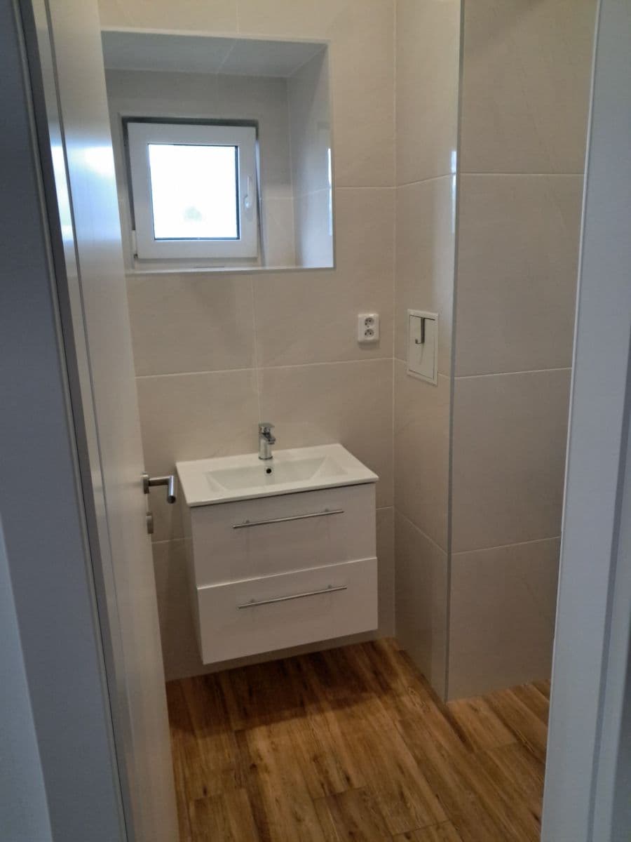 Prenájom bytu 1-izbový 22 m², Pod Kesnerkou, Praha, Praha Prenájom bytu 1-izbový 22 m², Pod Kesnerkou, Praha, Praha