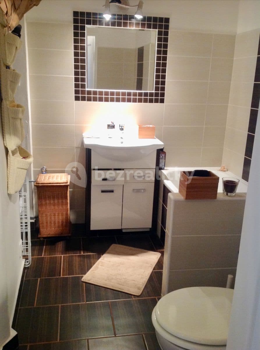 Prenájom bytu 2-izbový 50 m², 5. května, Praha, Praha Prenájom bytu 2-izbový 50 m², 5. května, Praha, Praha