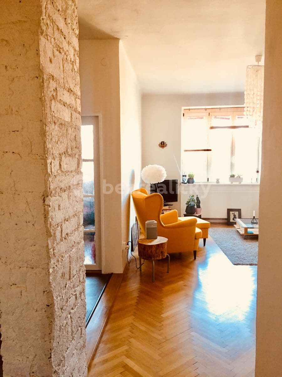 Prenájom bytu 2-izbový 50 m², 5. května, Praha, Praha Prenájom bytu 2-izbový 50 m², 5. května, Praha, Praha