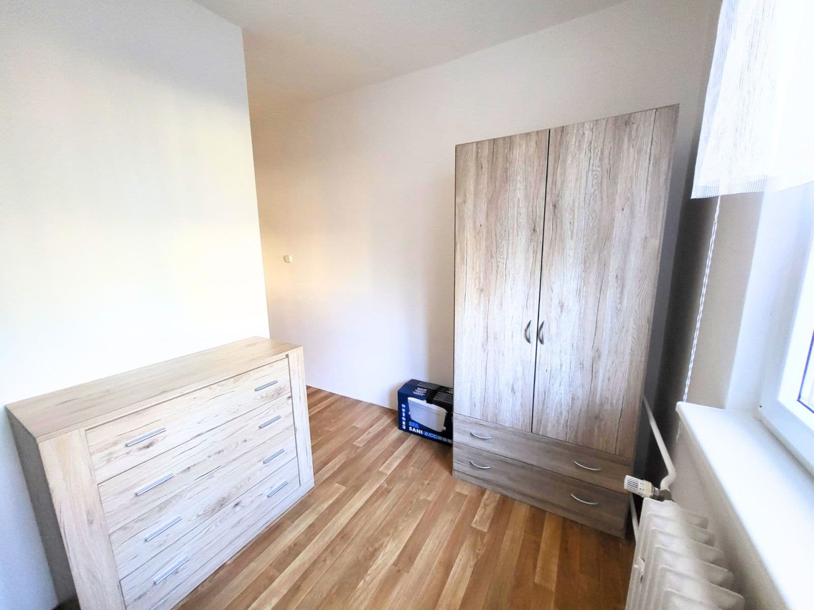 Prenájom bytu 4-izbový 80 m², Nad Alejí, Praha, Praha Prenájom bytu 4-izbový 80 m², Nad Alejí, Praha, Praha