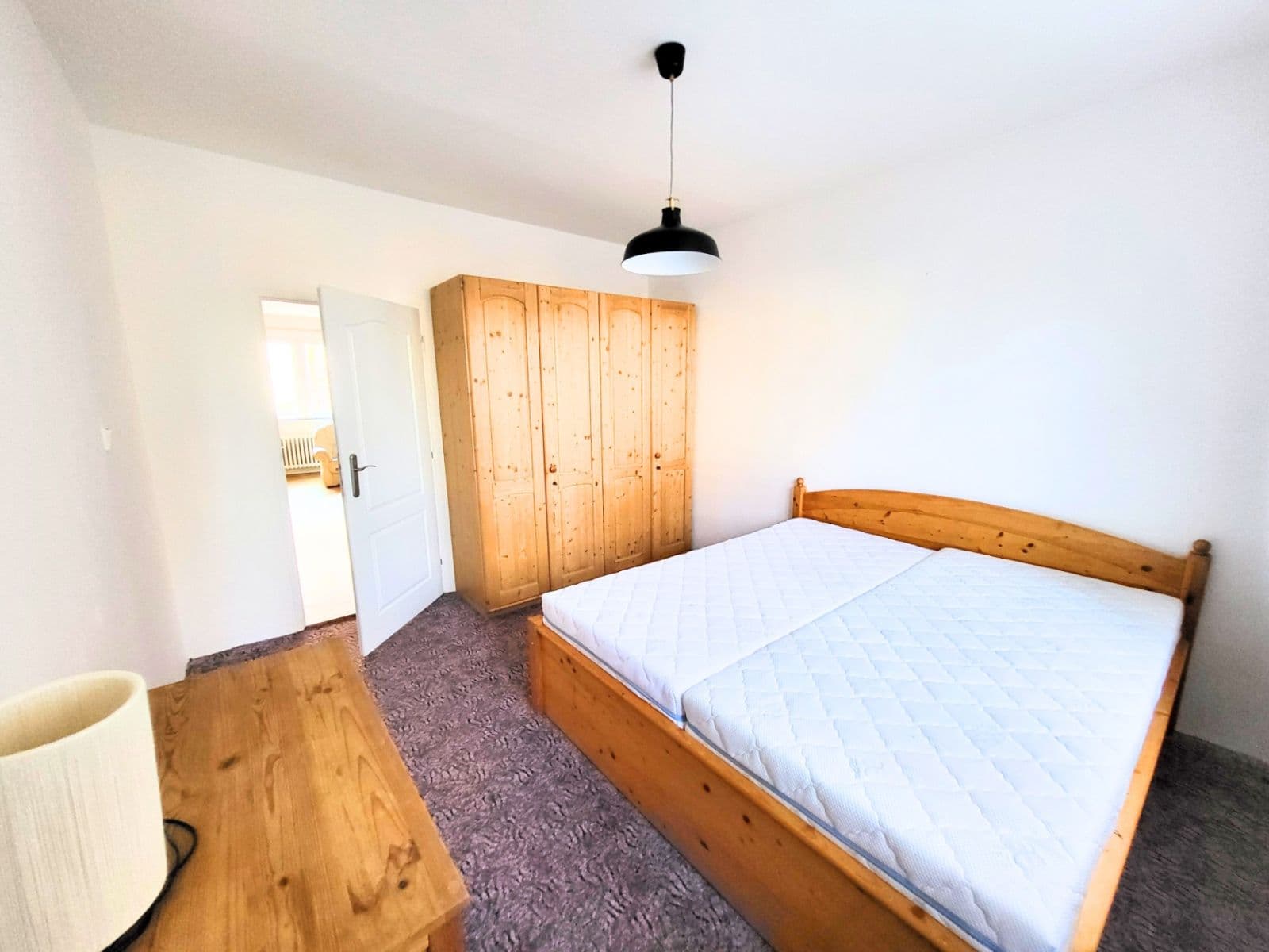 Prenájom bytu 4-izbový 80 m², Nad Alejí, Praha, Praha Prenájom bytu 4-izbový 80 m², Nad Alejí, Praha, Praha