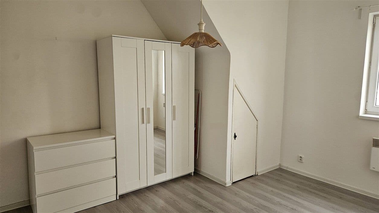 Prenájom bytu 1-izbový 21 m², Šárecká, Praha, Praha Prenájom bytu 1-izbový 21 m², Šárecká, Praha, Praha
