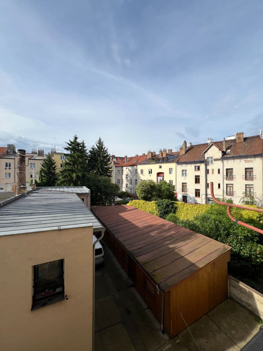 Prenájom bytu 2-izbový 73 m², Na Hroudě, Praha, Praha Prenájom bytu 2-izbový 73 m², Na Hroudě, Praha, Praha