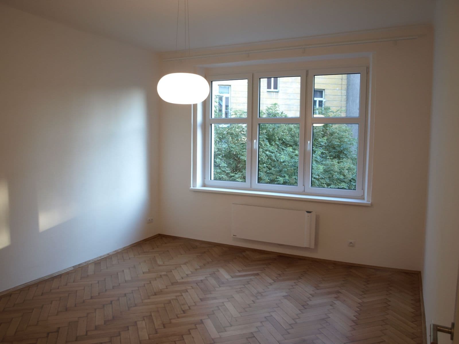 Prenájom bytu 1-izbový 48 m², Pod Školou, Praha, Praha Prenájom bytu 1-izbový 48 m², Pod Školou, Praha, Praha