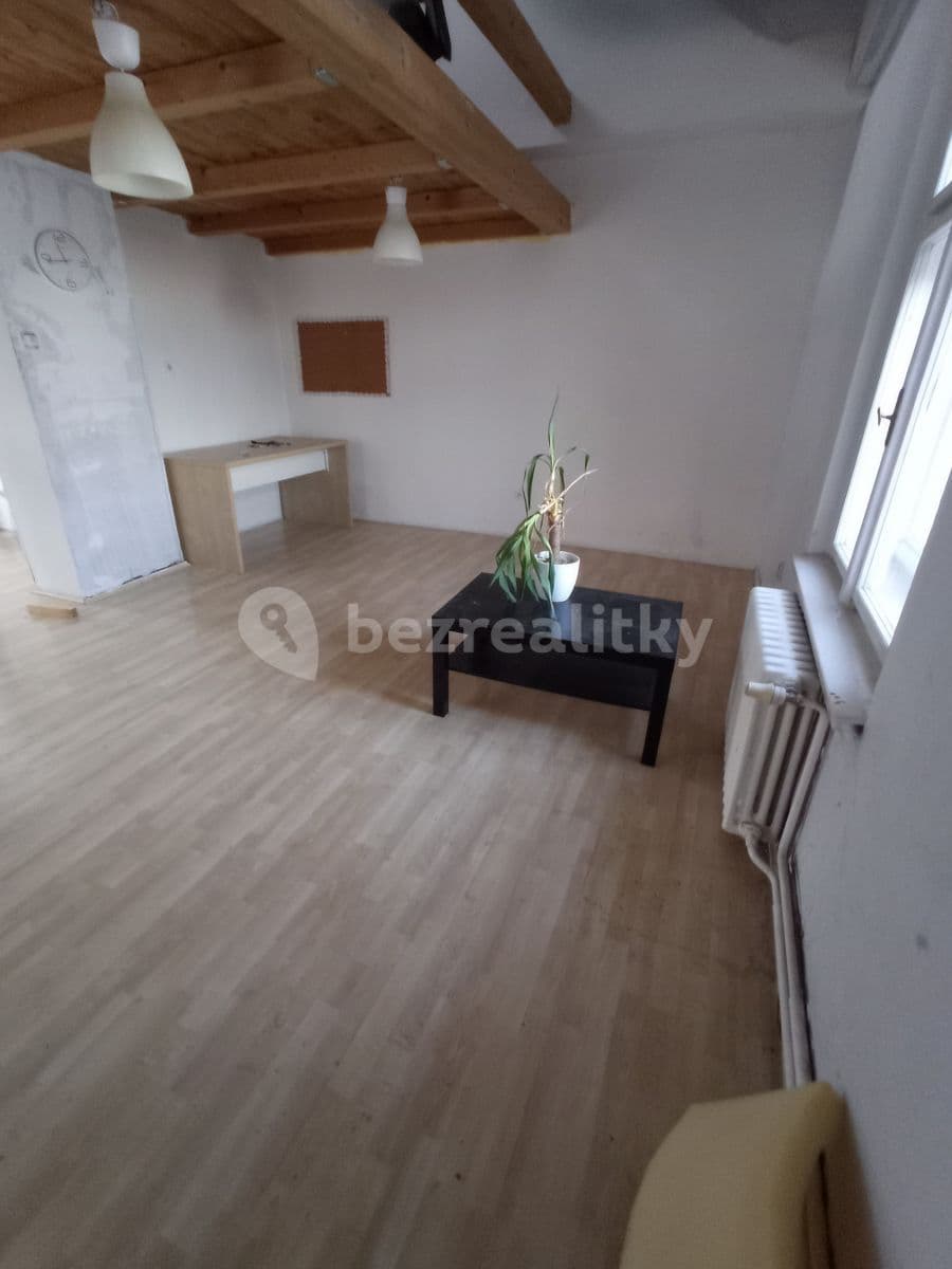 Prenájom domu 84 m², pozemek 500 m², Khodlova, Praha, Praha Prenájom domu 84 m², pozemek 500 m², Khodlova, Praha, Praha