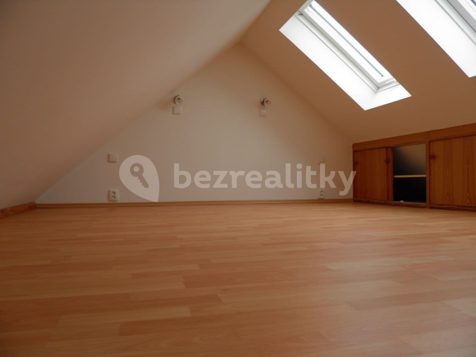 Prenájom bytu 3-izbový 132 m², Vančurova, Karlovy Vary, Karlovarský kraj Prenájom bytu 3-izbový 132 m², Vančurova, Karlovy Vary, Karlovarský kraj