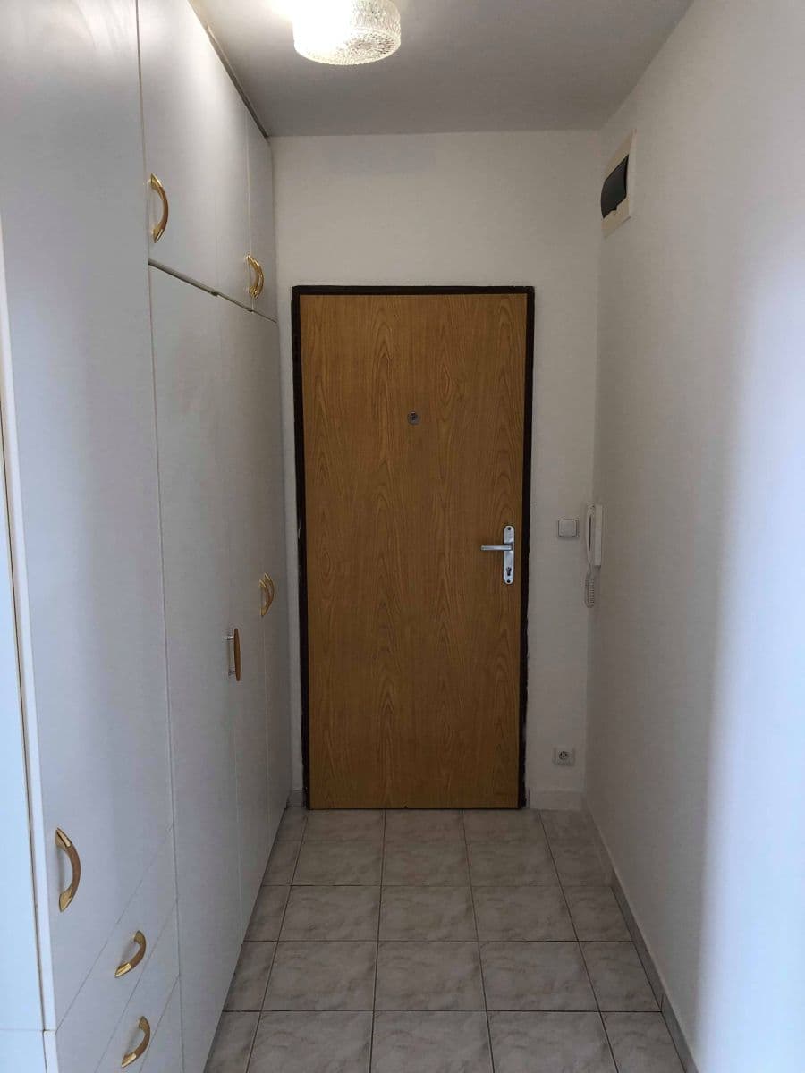 Prenájom bytu 1-izbový 31 m², Rohožnická, Praha, Praha Prenájom bytu 1-izbový 31 m², Rohožnická, Praha, Praha