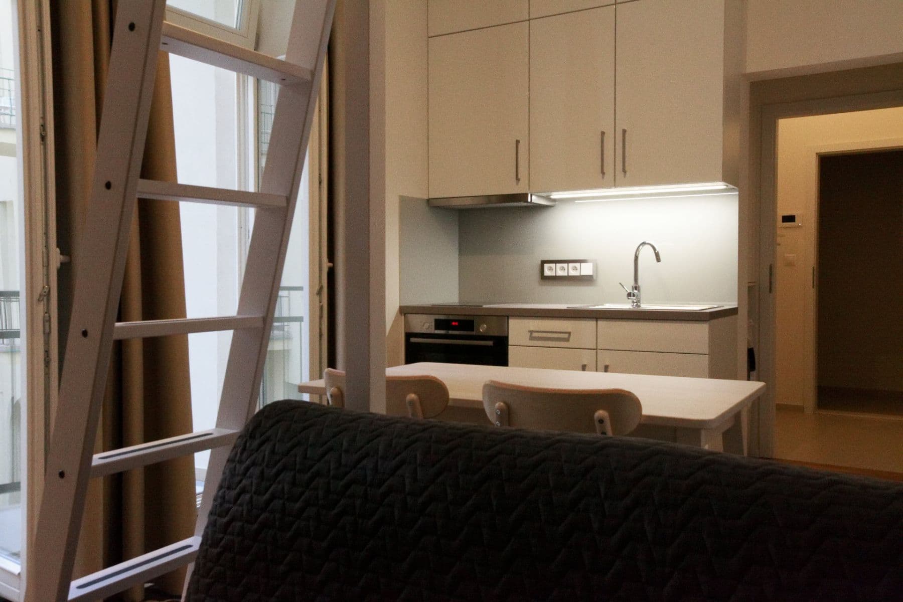 Prenájom bytu 1-izbový 27 m², Příčná, Praha, Praha Prenájom bytu 1-izbový 27 m², Příčná, Praha, Praha