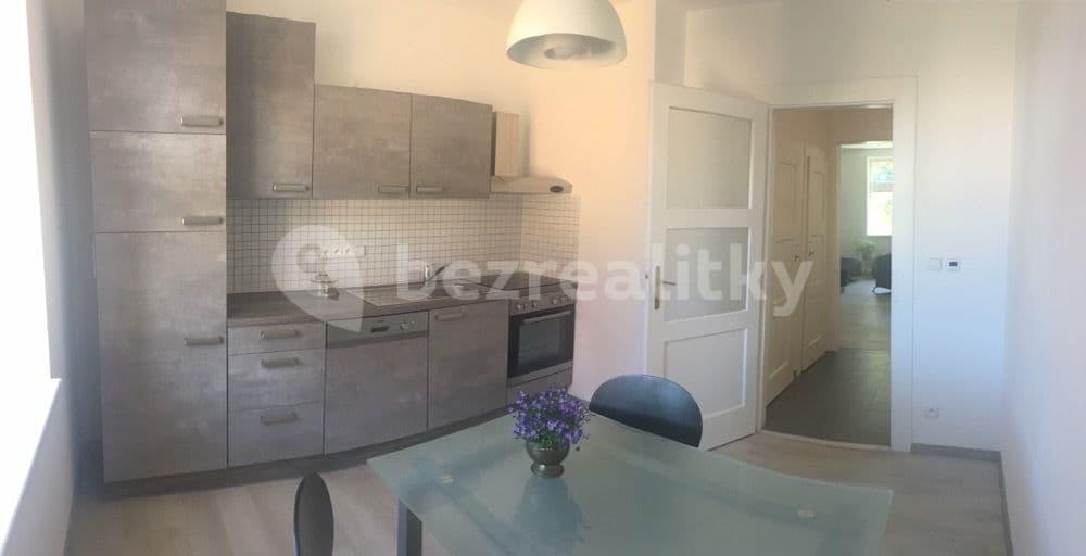 Prenájom bytu 2-izbový 60 m², Cetyňská, Praha, Praha Prenájom bytu 2-izbový 60 m², Cetyňská, Praha, Praha