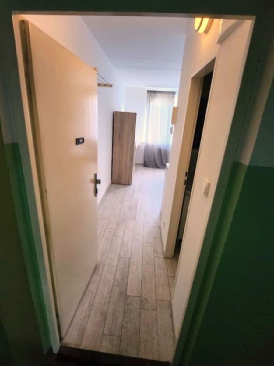 Prenájom bytu 1-izbový 22 m², Lidická, Karlovy Vary, Karlovarský kraj Prenájom bytu 1-izbový 22 m², Lidická, Karlovy Vary, Karlovarský kraj