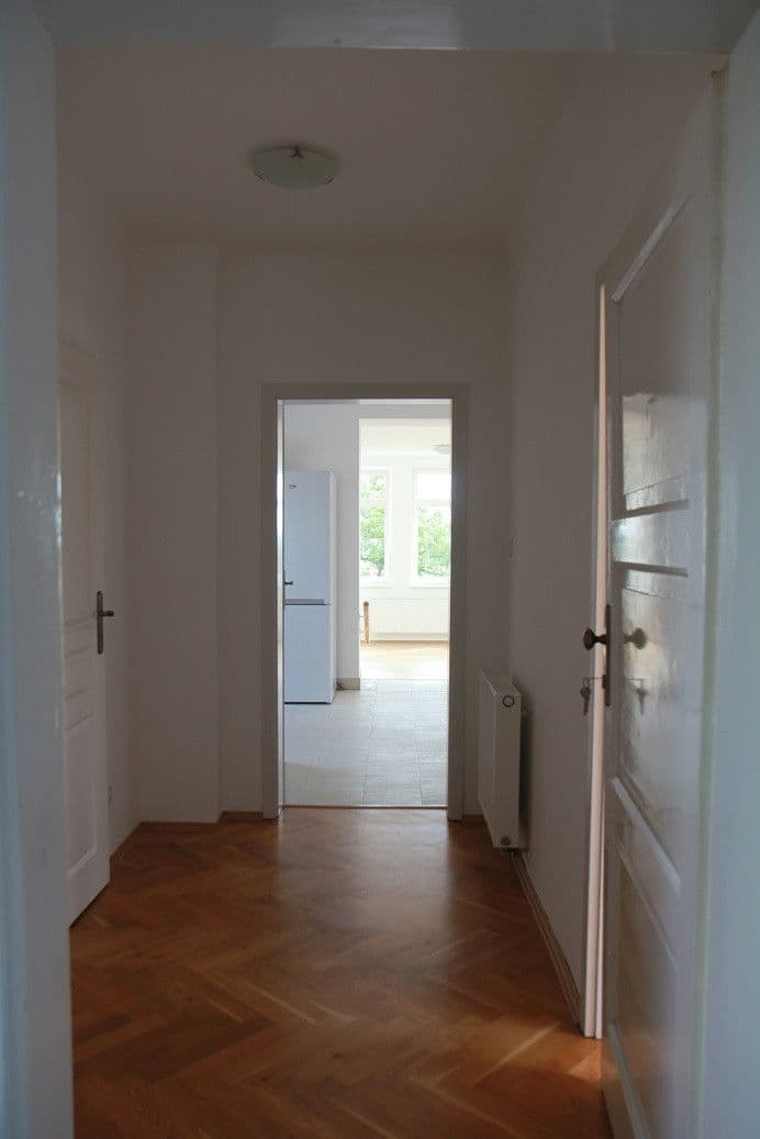 Prenájom bytu 3-izbový 104 m², Na Hanspaulce, Praha, Praha Prenájom bytu 3-izbový 104 m², Na Hanspaulce, Praha, Praha