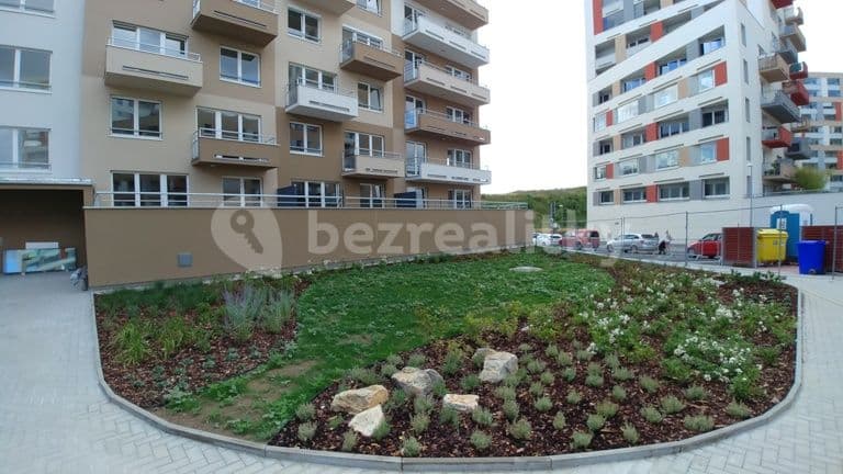 Prenájom bytu 2-izbový 62 m², Modenská, Praha, Praha Prenájom bytu 2-izbový 62 m², Modenská, Praha, Praha
