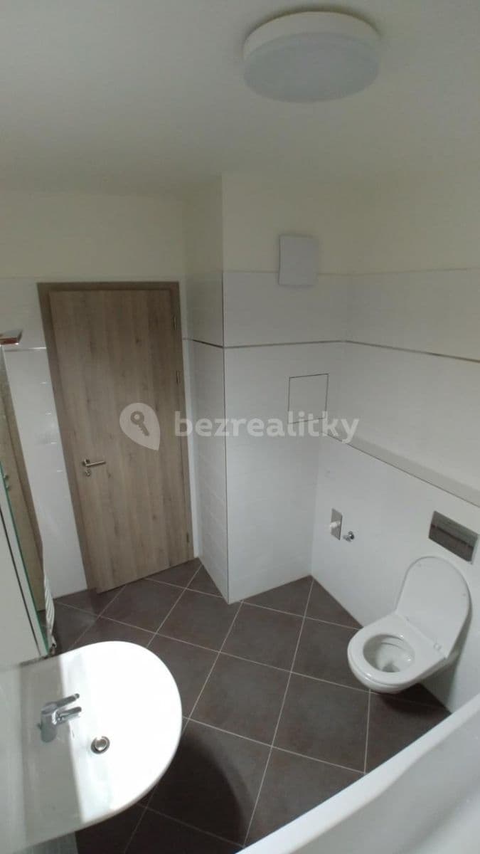Prenájom bytu 2-izbový 62 m², Modenská, Praha, Praha Prenájom bytu 2-izbový 62 m², Modenská, Praha, Praha