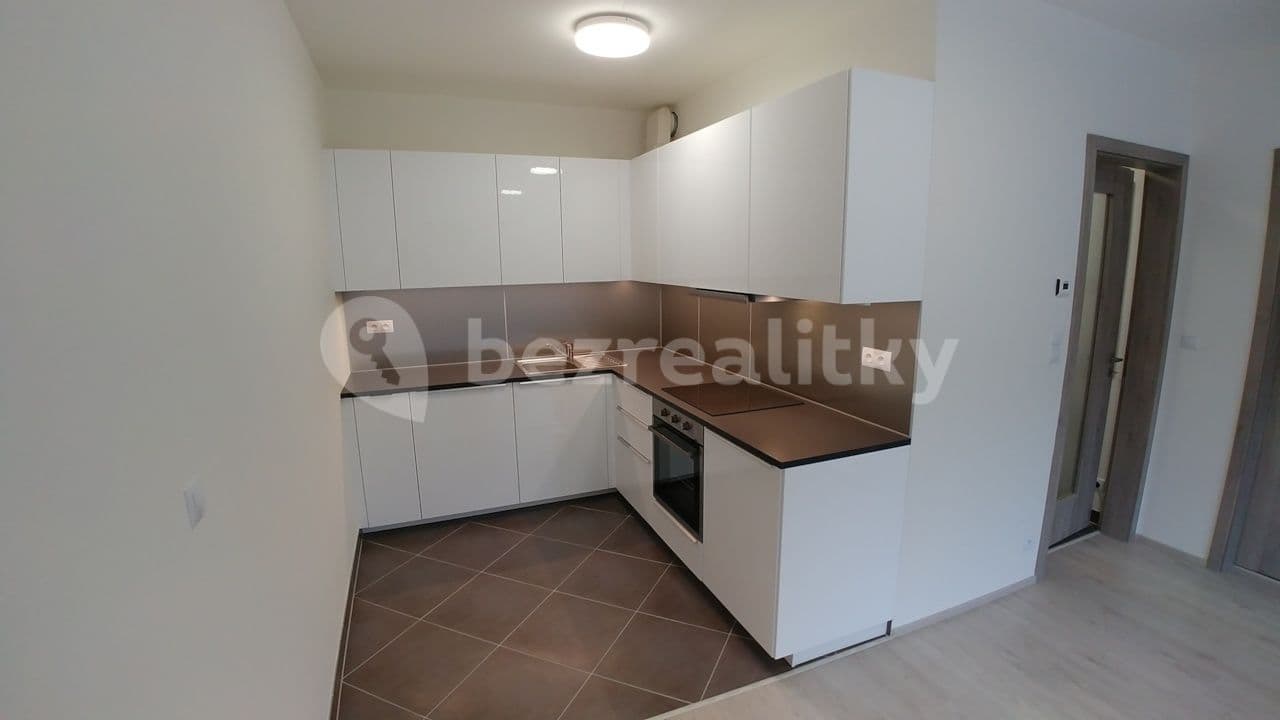 Prenájom bytu 2-izbový 62 m², Modenská, Praha, Praha Prenájom bytu 2-izbový 62 m², Modenská, Praha, Praha