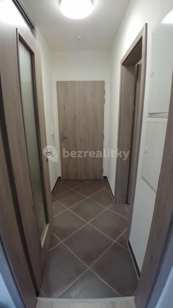 Prenájom bytu 2-izbový 62 m², Modenská, Praha, Praha Prenájom bytu 2-izbový 62 m², Modenská, Praha, Praha