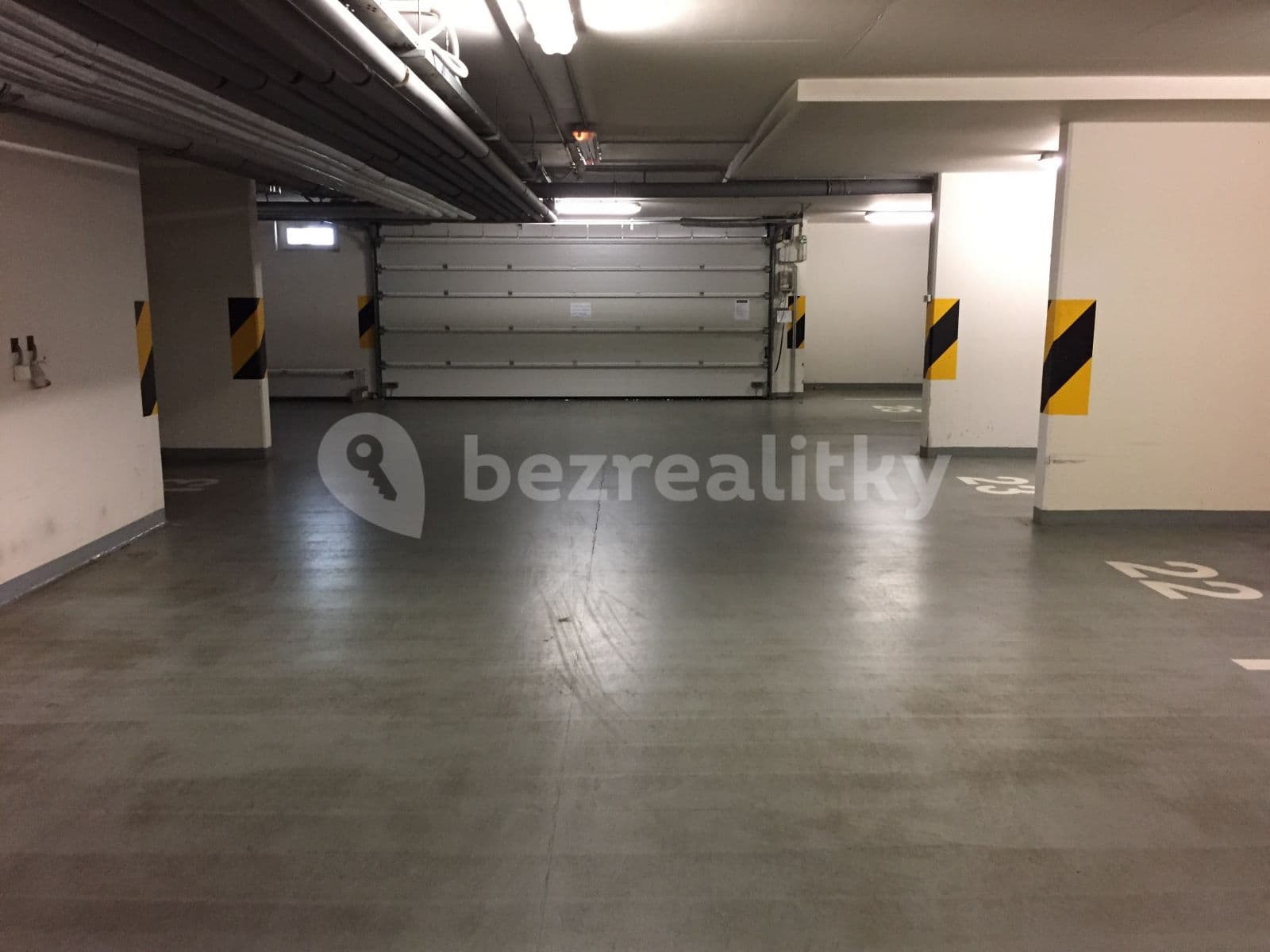 Prenájom garáže 20 m², Na Palouku, Praha, Praha Prenájom garáže 20 m², Na Palouku, Praha, Praha