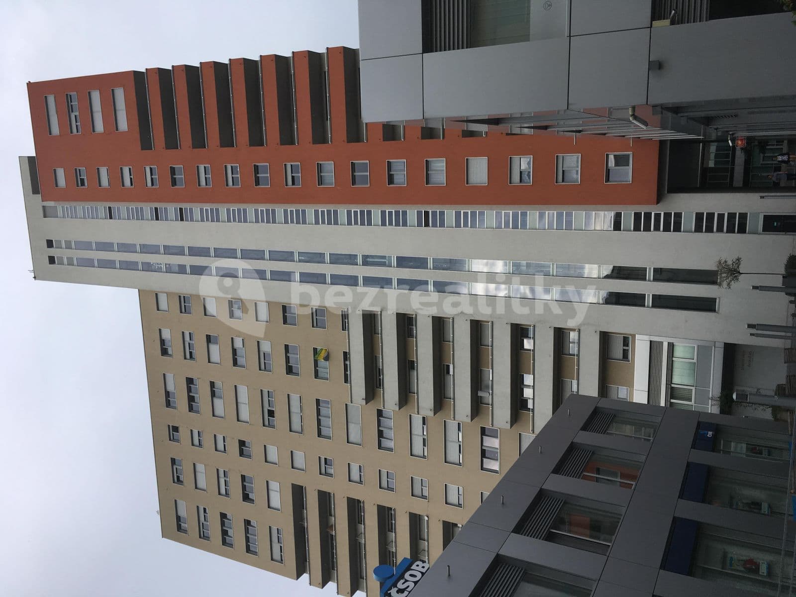 Prenájom garáže 15 m², Sluneční náměstí, Praha, Praha Prenájom garáže 15 m², Sluneční náměstí, Praha, Praha