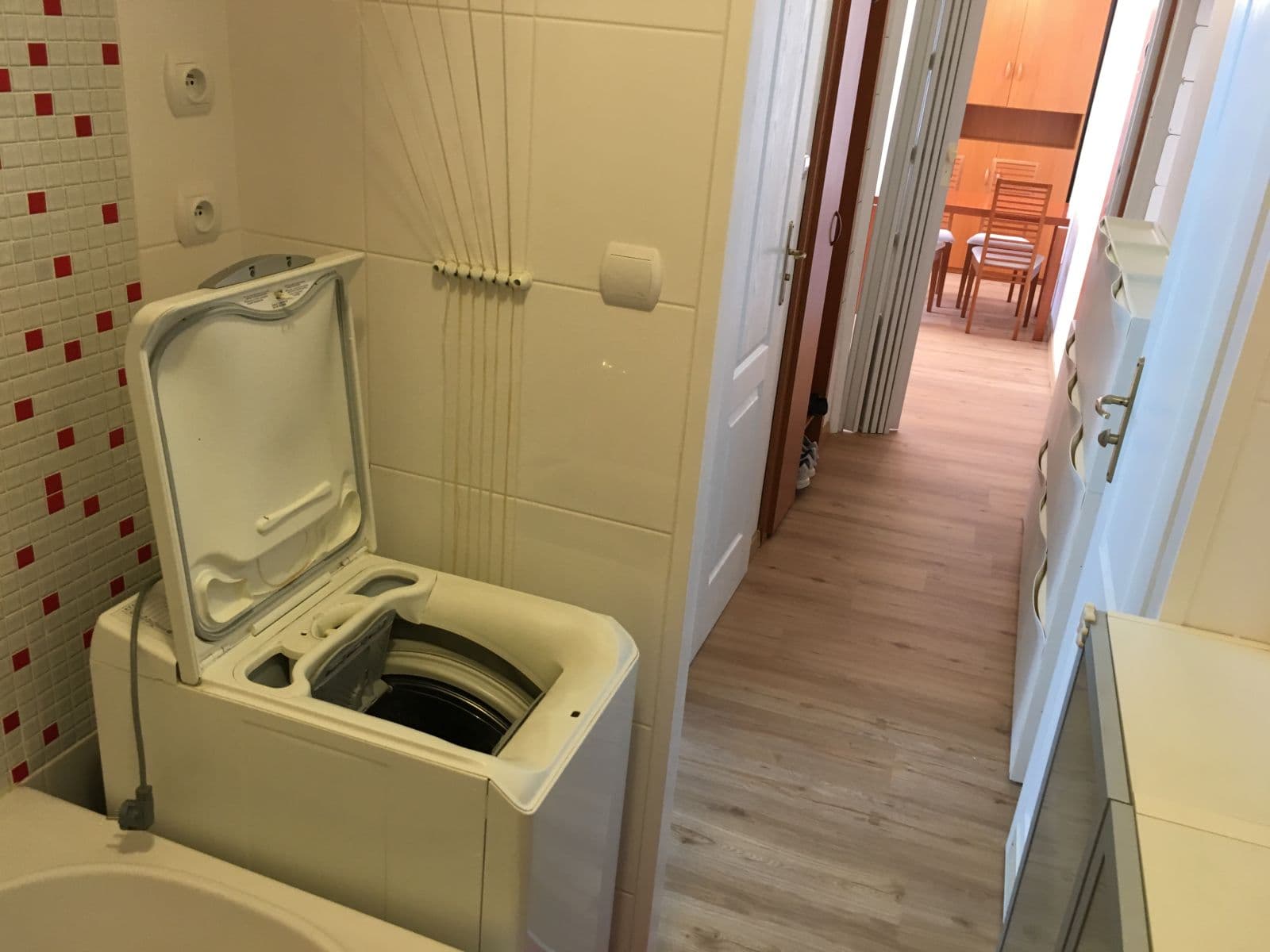 Prenájom bytu 3-izbový 53 m², Poděbradská, Praha, Praha Prenájom bytu 3-izbový 53 m², Poděbradská, Praha, Praha