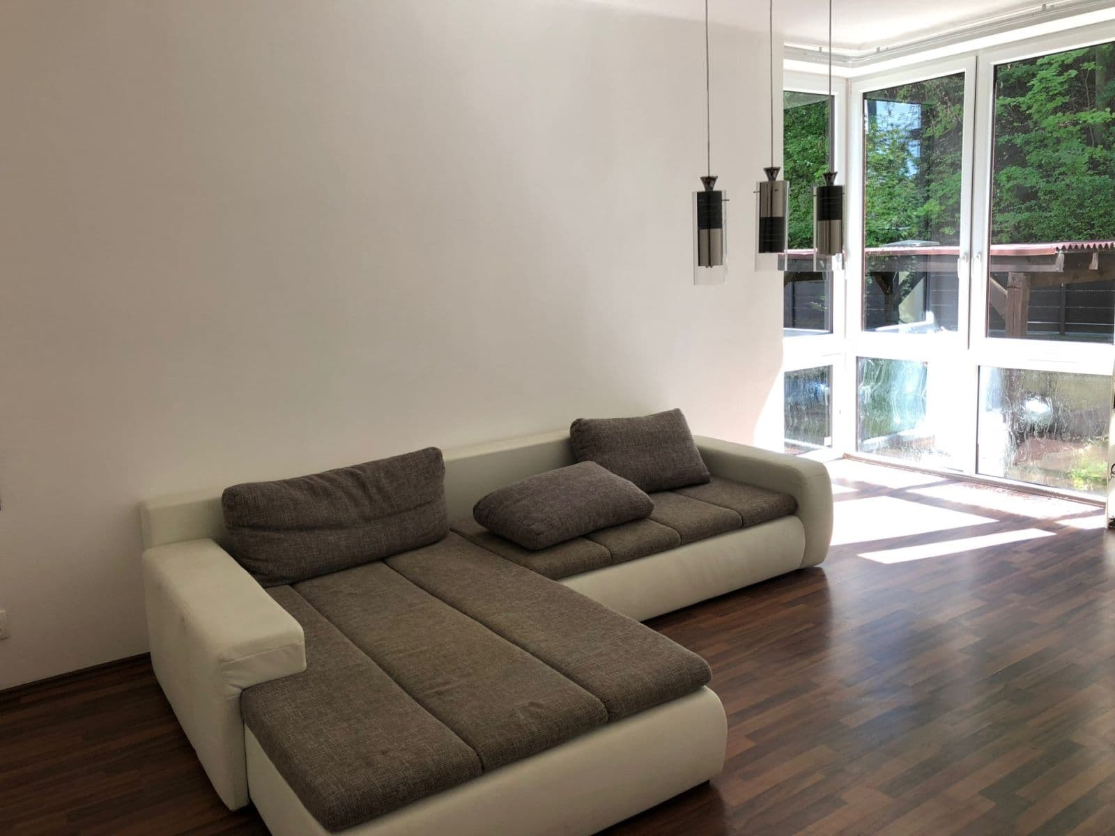 Prenájom bytu 3-izbový 85 m², Pod Kesnerkou, Praha, Praha Prenájom bytu 3-izbový 85 m², Pod Kesnerkou, Praha, Praha