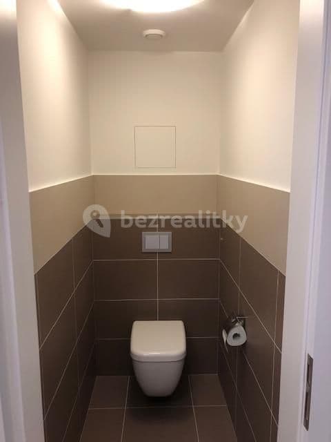 Prenájom bytu 2-izbový 60 m², Okrajová ulice, Hostivice, Středočeský kraj Prenájom bytu 2-izbový 60 m², Okrajová ulice, Hostivice, Středočeský kraj