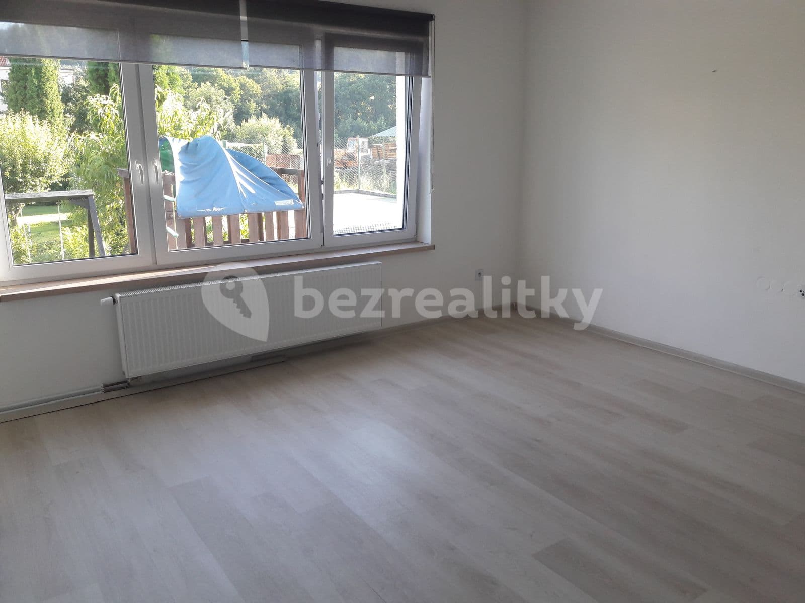 Prenájom bytu 4-izbový 120 m², Zádědina, Zlín, Zlínský kraj Prenájom bytu 4-izbový 120 m², Zádědina, Zlín, Zlínský kraj