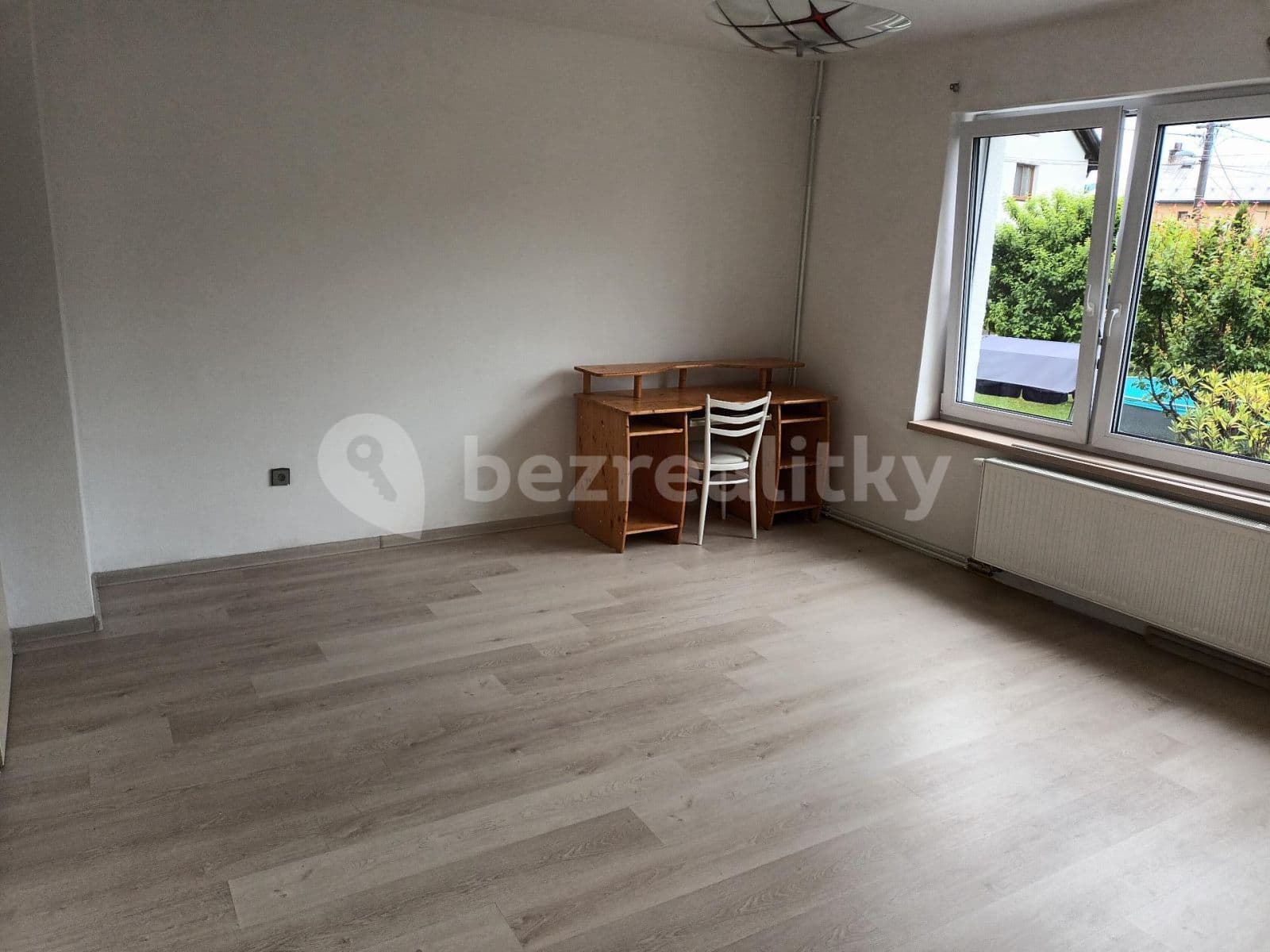 Prenájom bytu 4-izbový 120 m², Zádědina, Zlín, Zlínský kraj Prenájom bytu 4-izbový 120 m², Zádědina, Zlín, Zlínský kraj