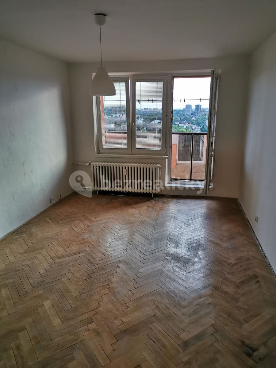 Prenájom bytu 1-izbový 28 m², Na Obvodu, Ostrava, Moravskoslezský kraj Prenájom bytu 1-izbový 28 m², Na Obvodu, Ostrava, Moravskoslezský kraj