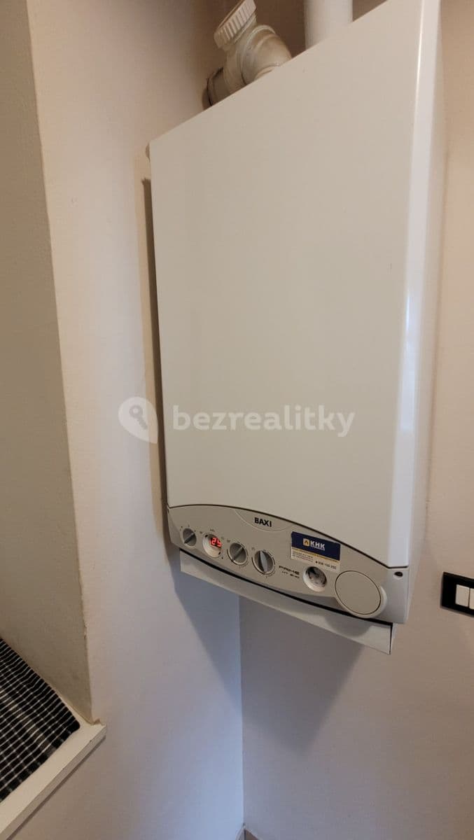 Prenájom bytu 1-izbový 33 m², Duškova, Praha, Praha Prenájom bytu 1-izbový 33 m², Duškova, Praha, Praha