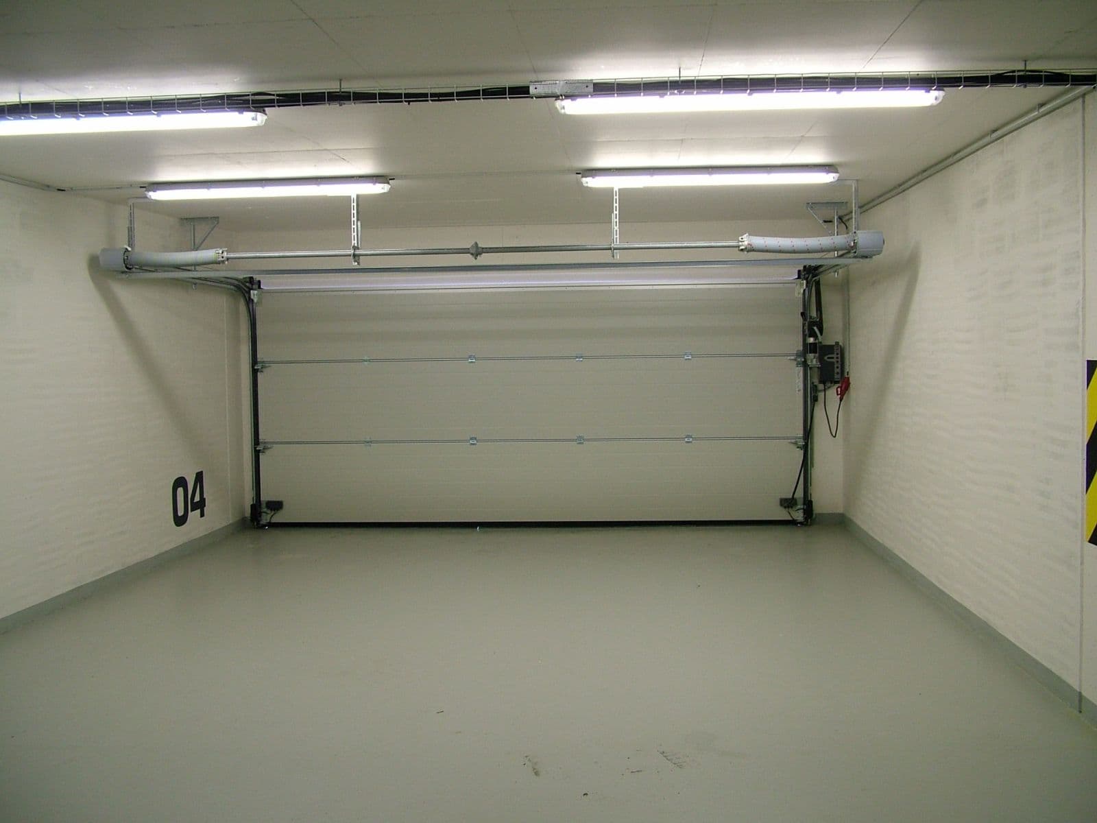 Prenájom garáže 17 m², Lovosická, Praha, Praha Prenájom garáže 17 m², Lovosická, Praha, Praha