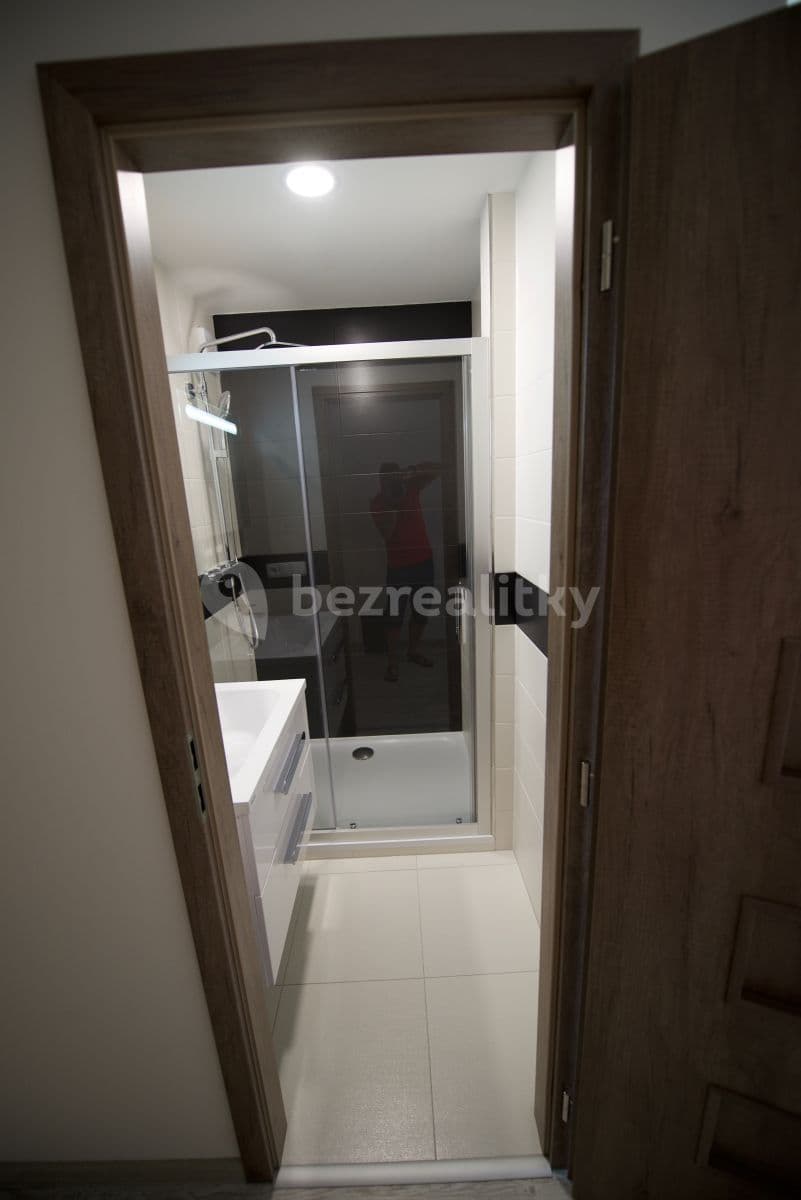 Prenájom bytu 2-izbový 45 m², Zázvorkova, Praha, Praha Prenájom bytu 2-izbový 45 m², Zázvorkova, Praha, Praha