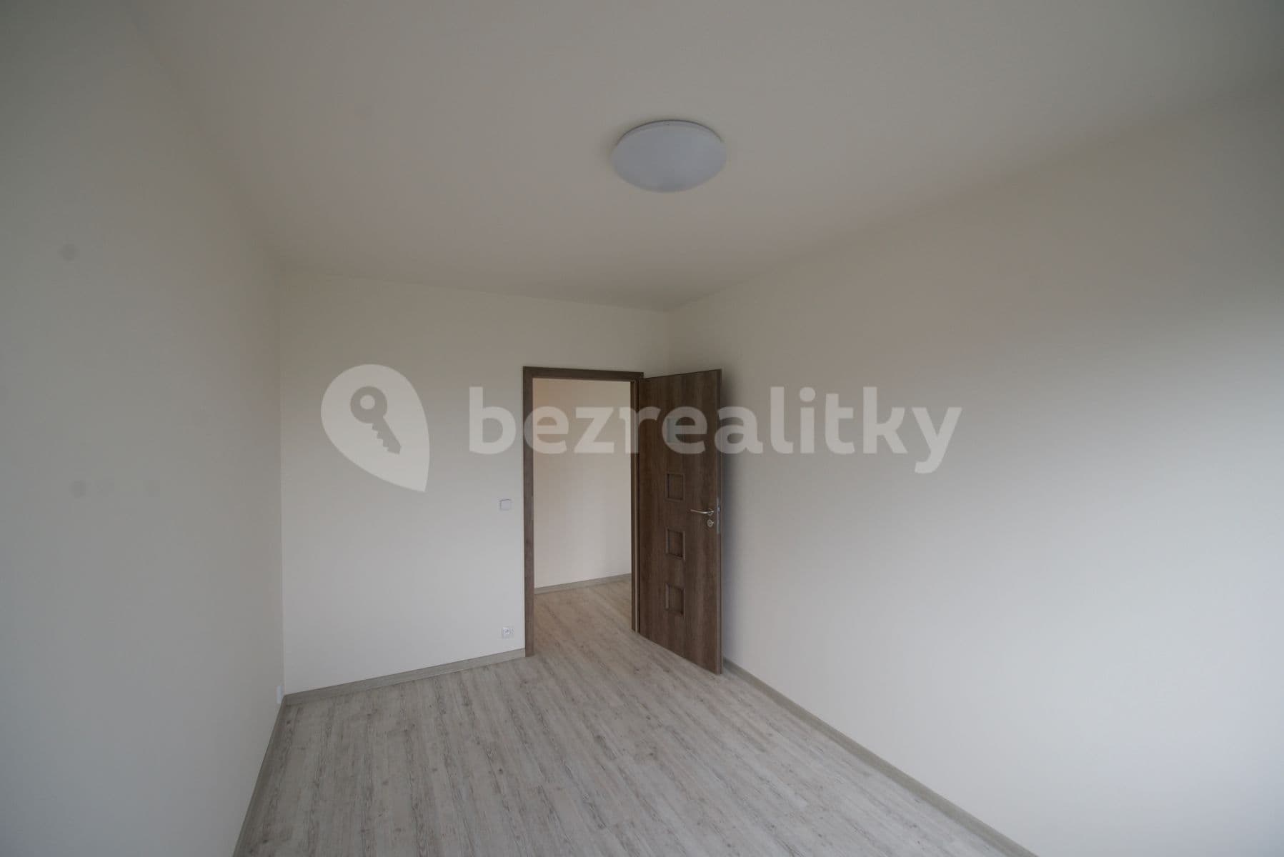 Prenájom bytu 2-izbový 45 m², Zázvorkova, Praha, Praha Prenájom bytu 2-izbový 45 m², Zázvorkova, Praha, Praha