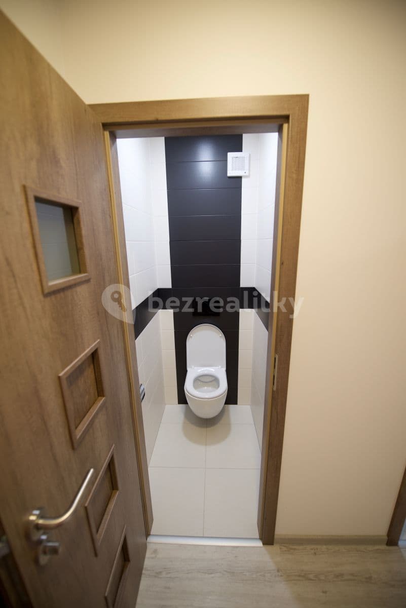 Prenájom bytu 2-izbový 45 m², Zázvorkova, Praha, Praha Prenájom bytu 2-izbový 45 m², Zázvorkova, Praha, Praha