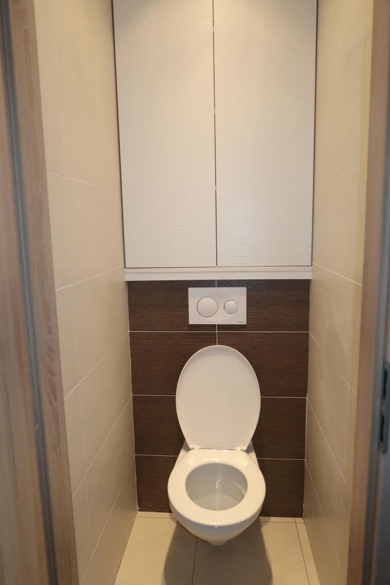 Prenájom bytu 2-izbový 54 m², Nad Alejí, Praha, Praha Prenájom bytu 2-izbový 54 m², Nad Alejí, Praha, Praha