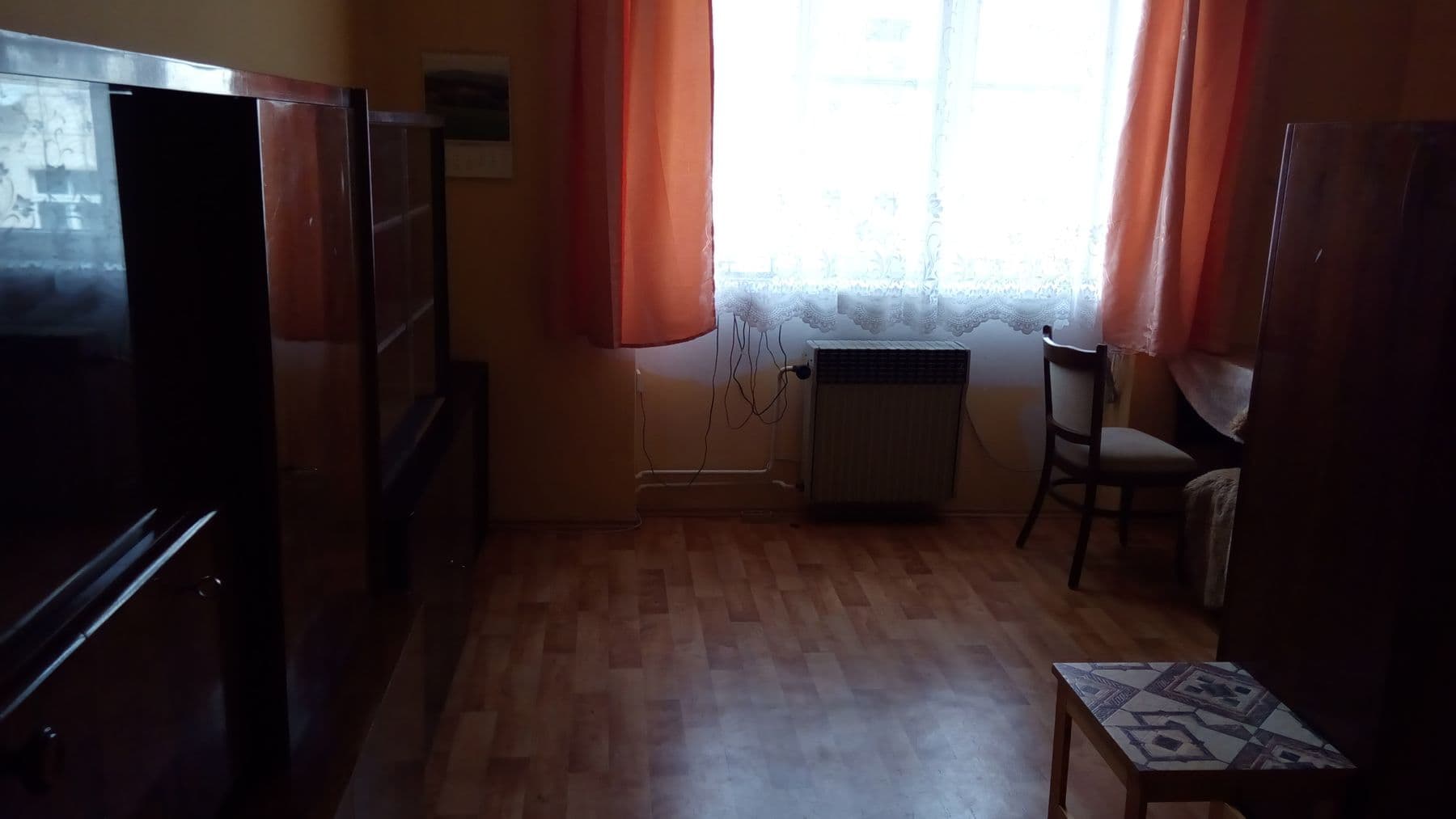 Prenájom bytu 3-izbový 22 m², Na Březince, Praha, Praha Prenájom bytu 3-izbový 22 m², Na Březince, Praha, Praha