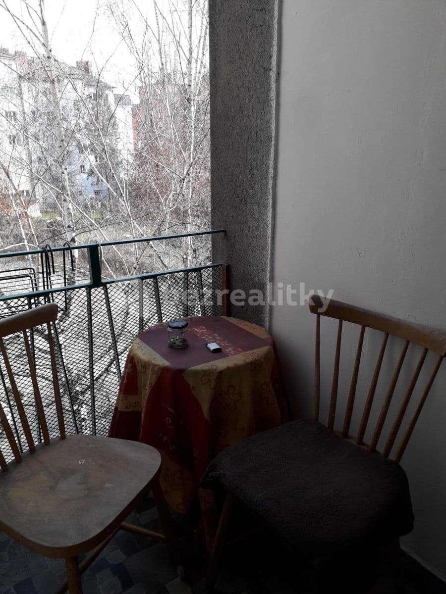 Prenájom bytu 1-izbový 32 m², Blanická, Olomouc, Olomoucký kraj Prenájom bytu 1-izbový 32 m², Blanická, Olomouc, Olomoucký kraj