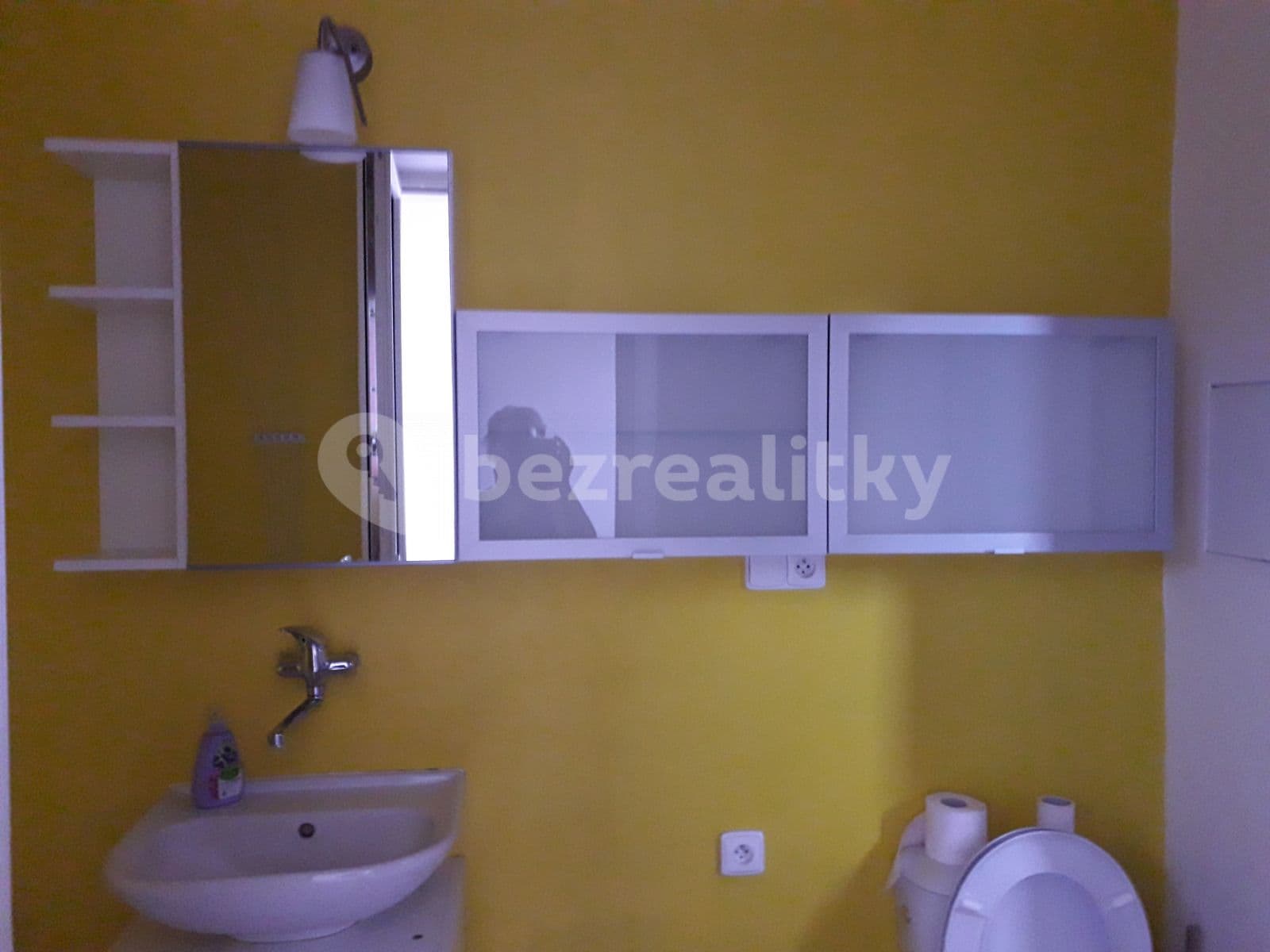 Prenájom bytu 1-izbový 32 m², Blanická, Olomouc, Olomoucký kraj Prenájom bytu 1-izbový 32 m², Blanická, Olomouc, Olomoucký kraj